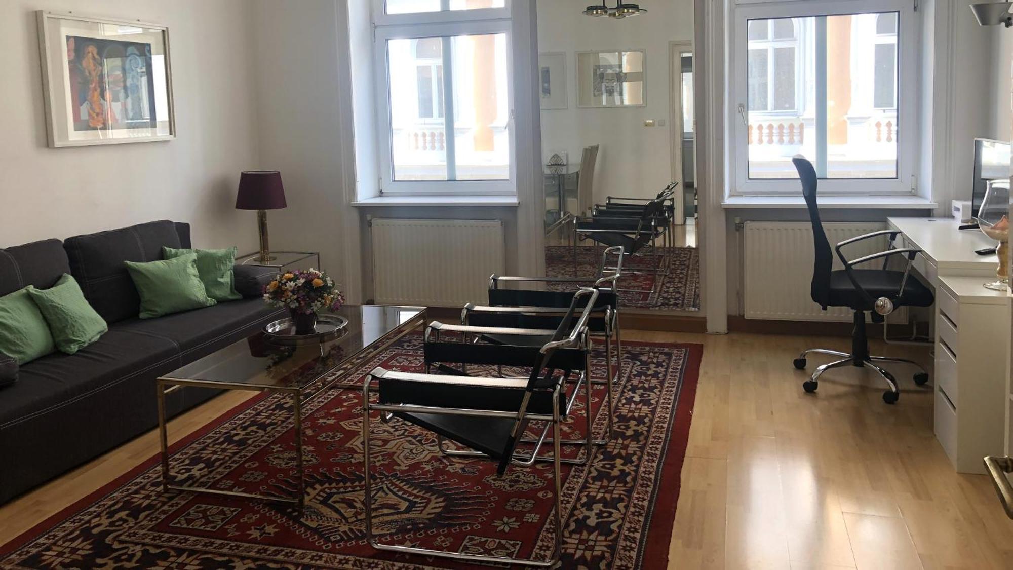 Quiet 2-room Flat, Walking Distance To Centre Wien